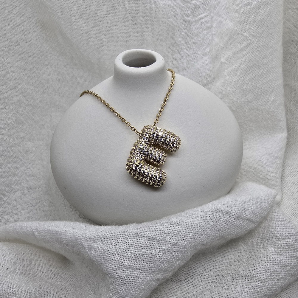 Gold Initial E Crystal Pavé Pendant Necklace - Personalized Women's Jewelry